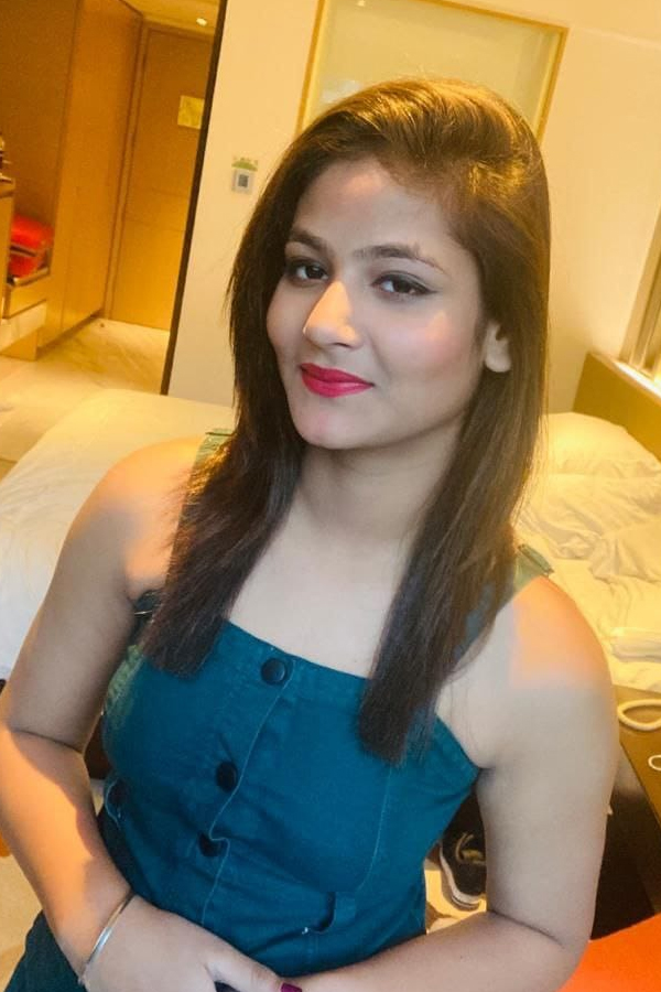    Noida Extension College Call Girl